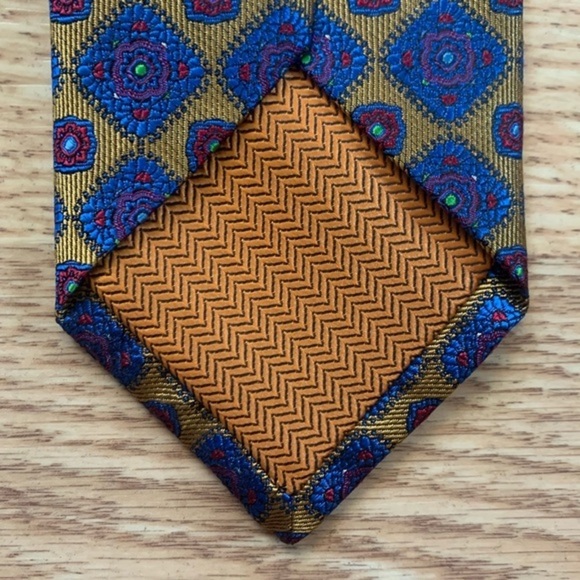 Robert Talbott Modern Slim Silk Tie - Picture 2 of 6